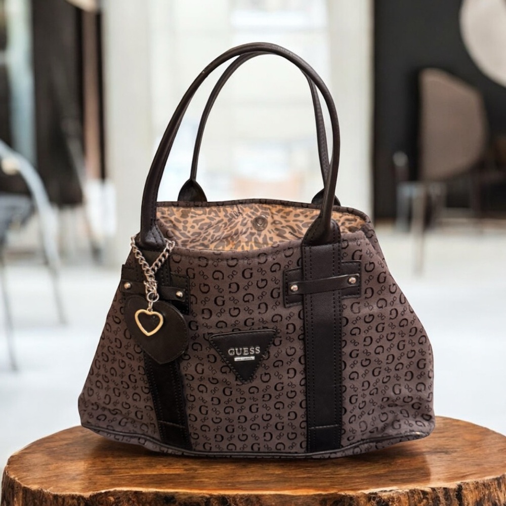 G by Guess Black Patterned Shoulder Bag